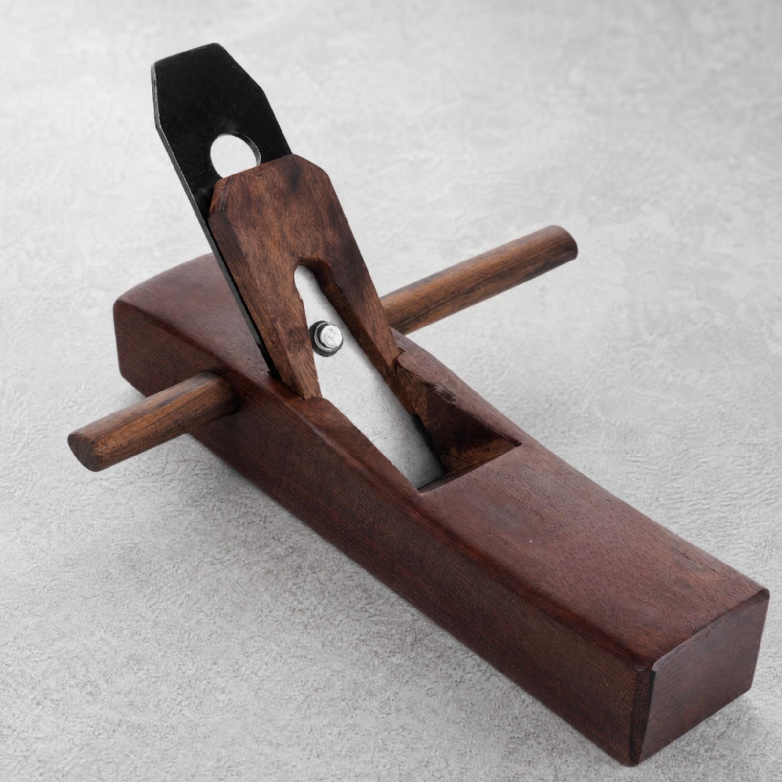 Hand Tools In Workshop - Marangozluk için El Tipi Planya, Ahşap